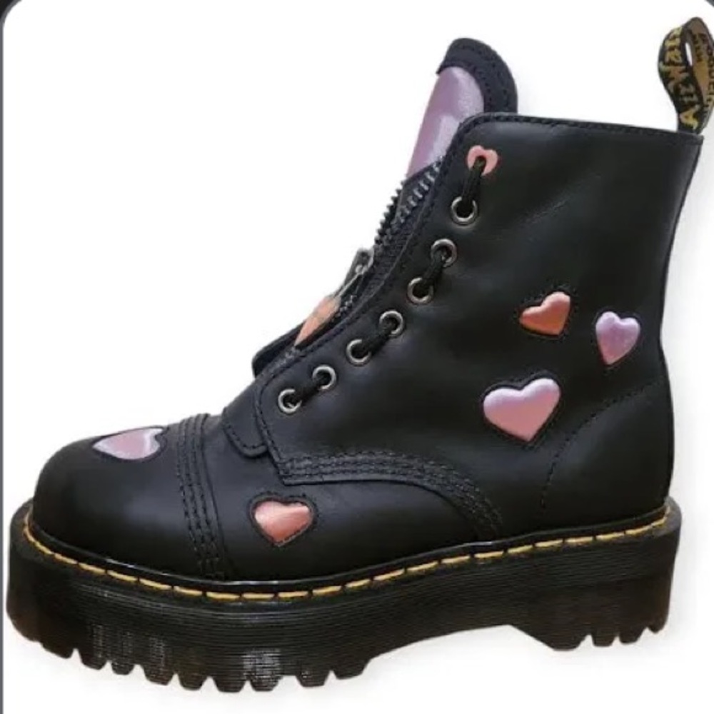 Dr. Martens Sinclair Leather Heart Platform Women’s size 9 NEW!!! - Picture 6 of 8